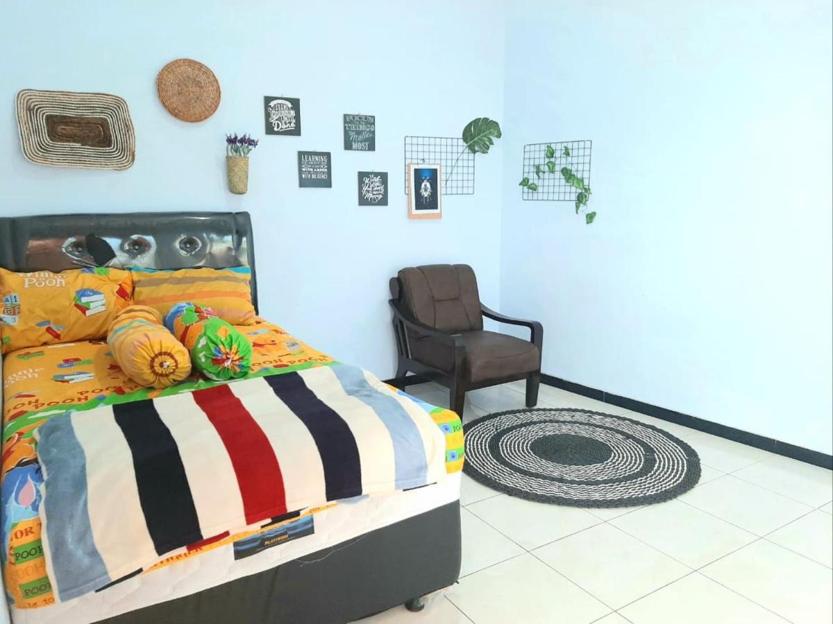 Villa Fifari - 5 Kamar Tidur, 3 Kamar Mandi Batu  Exterior foto