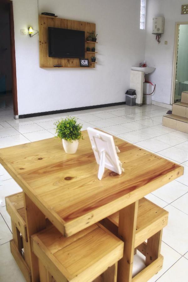 Villa Fifari - 5 Kamar Tidur, 3 Kamar Mandi Batu  Exterior foto